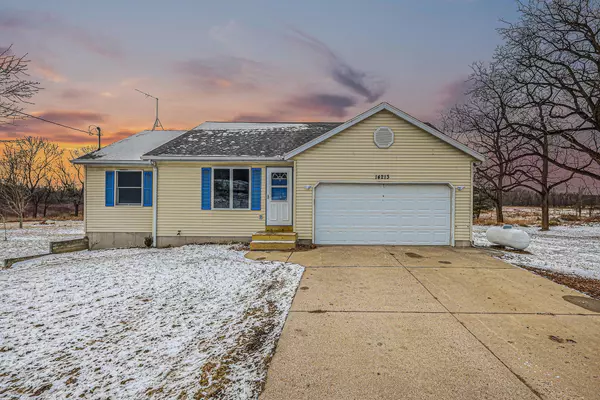 14213 S Juniper Avenue, Kent City, MI 49330