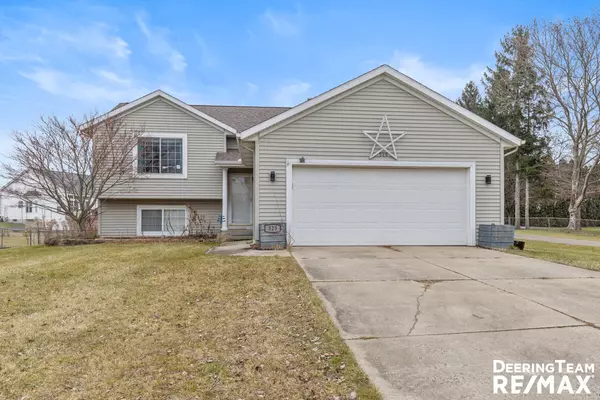 525 79th SE Street, Grand Rapids, MI 49508