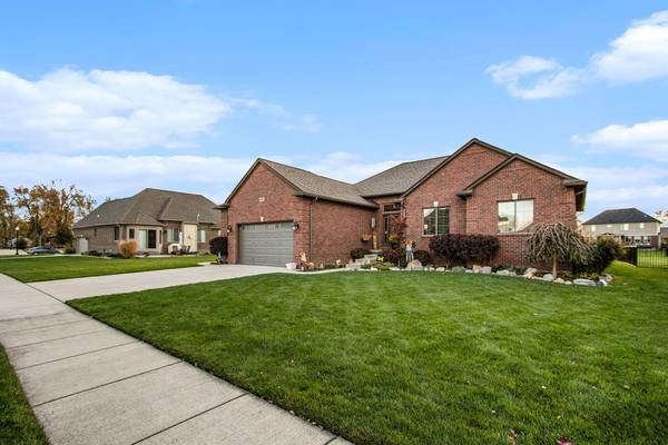 39725 Cannon Drive, Harrison Township, MI 48045