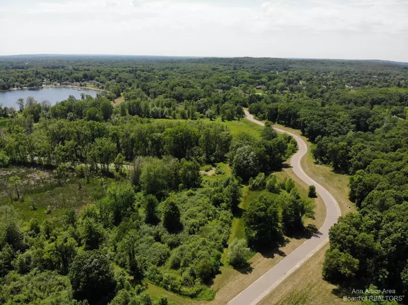 0 Lakeview Way, Brighton, MI 48116