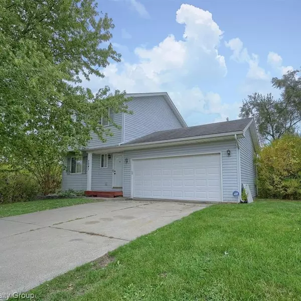 7041 Villa Drive, Waterford, MI 48327