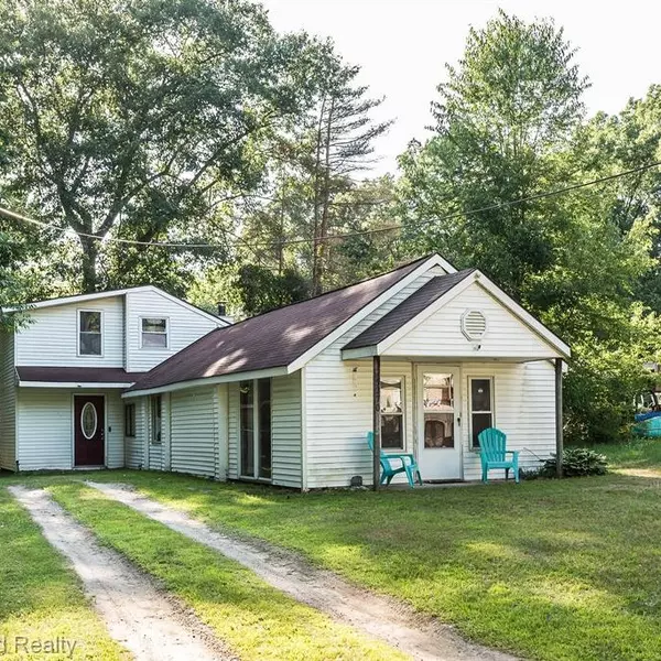 15270 RIPPLE Drive,  Linden,  MI 48451