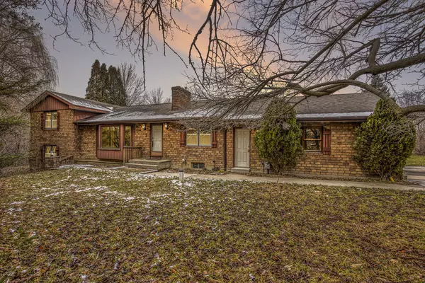 1851 Jackson Street, Hudsonville, MI 49426