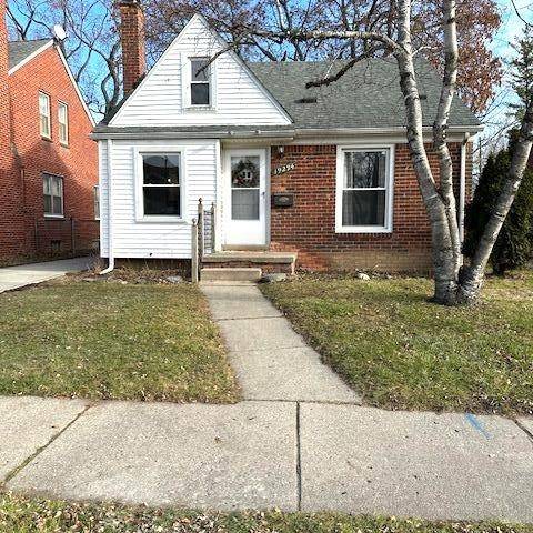 19294 Dalby,  Redford,  MI 48240