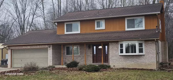 5400 Oakville Waltz Road, New Boston, MI 48164