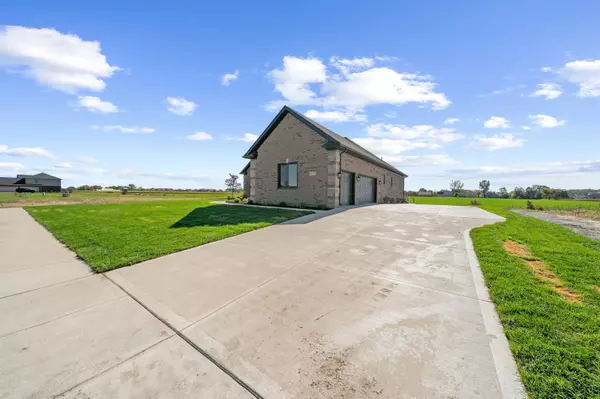 Newport, MI 48166,8127 Hunters Ridge Drive