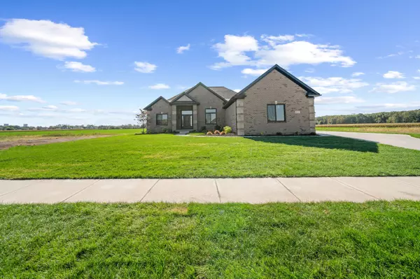 8127 Hunters Ridge Drive, Newport, MI 48166
