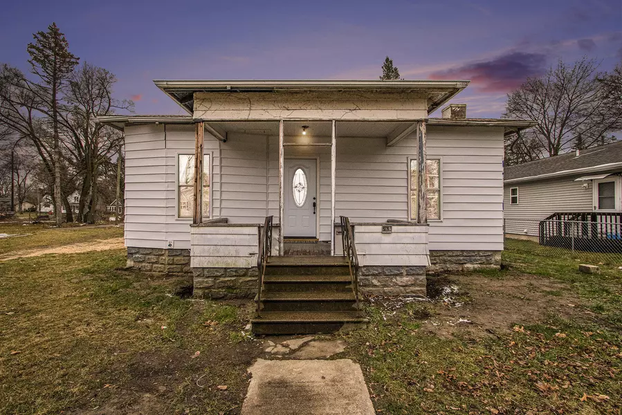 574 Cass Street, Benton Harbor, MI 49022