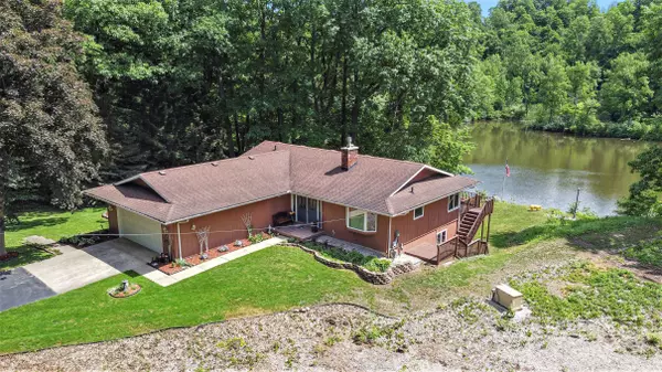 4312 Hills Haven Road, Buchanan, MI 49107