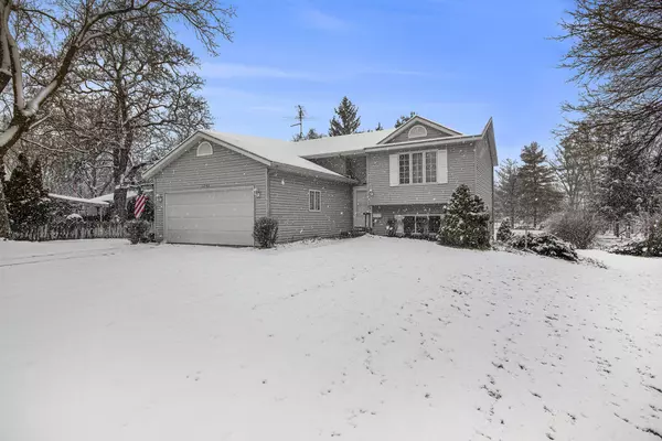 Walker, MI 49534,3945 Fenwick NW Street