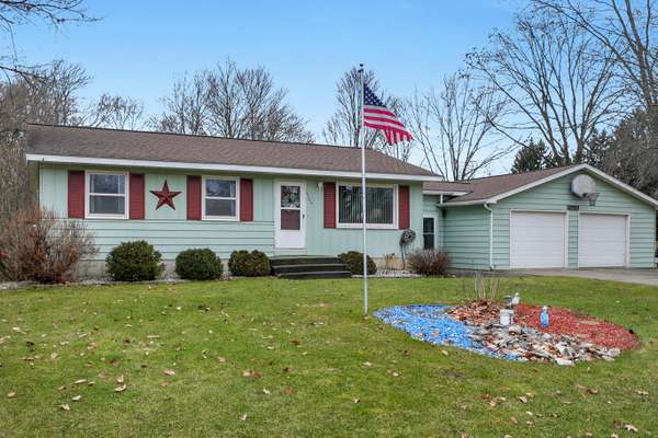 4164 Janet Drive, Dorr, MI 49323