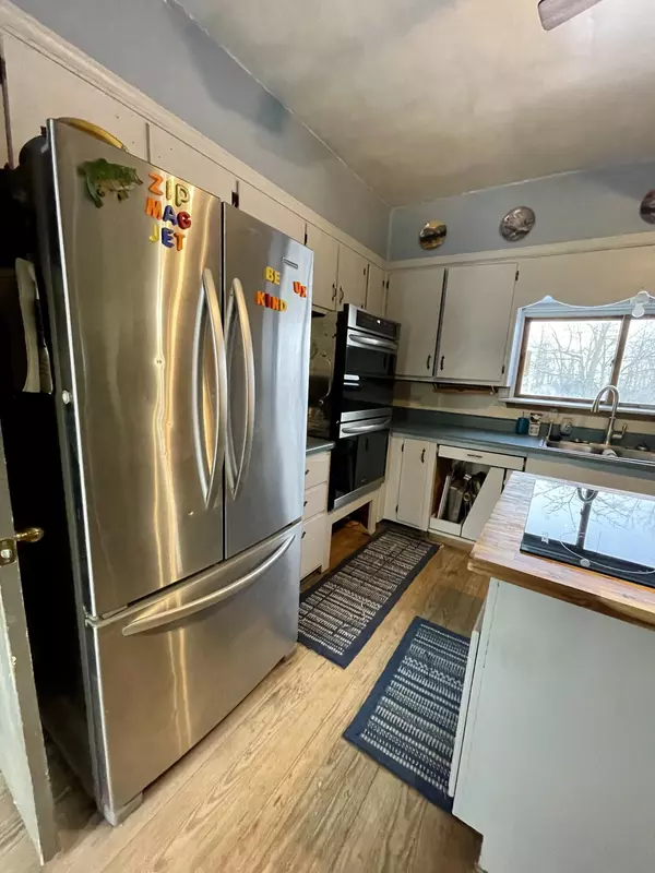 Pittsford, MI 49271,8820 Tamarack Road