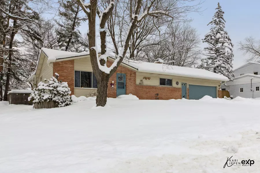 4985 Westshire NW Drive, Comstock Park, MI 49321