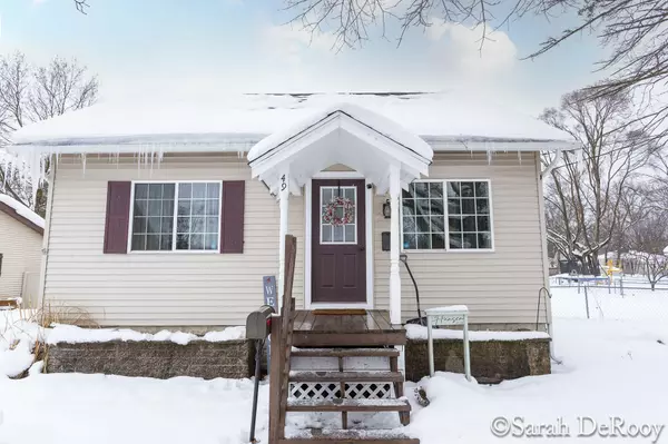 49 Alma Street, Sparta, MI 49345