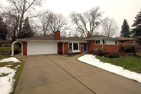 2438 Manchester Road, Ann Arbor, MI 48104