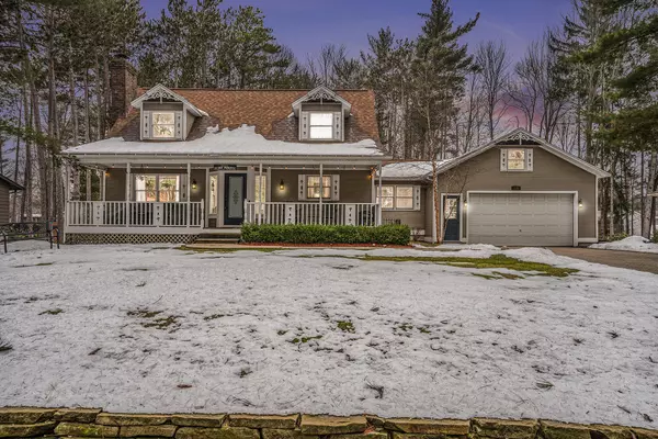 Holland, MI 49424,15927 Fendt Farm Drive