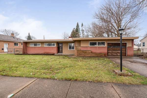 17031 Euclid Avenue, Allen Park, MI 48101