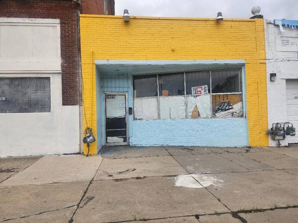 12307 Gratiot Avenue, Detroit, MI 48205