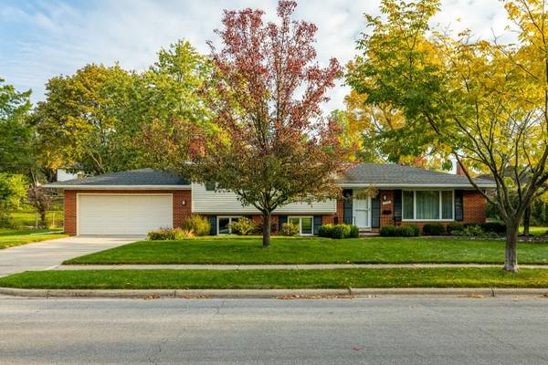 628 Lans Way, Ann Arbor, MI 48103