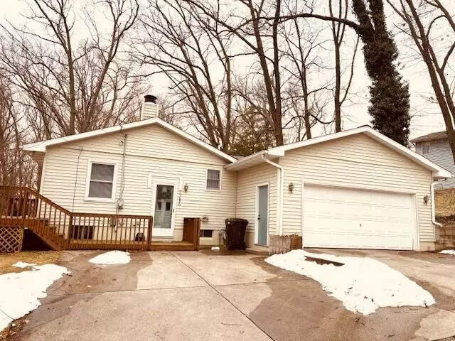 17696 Allen Avenue, Spring Lake, MI 49456