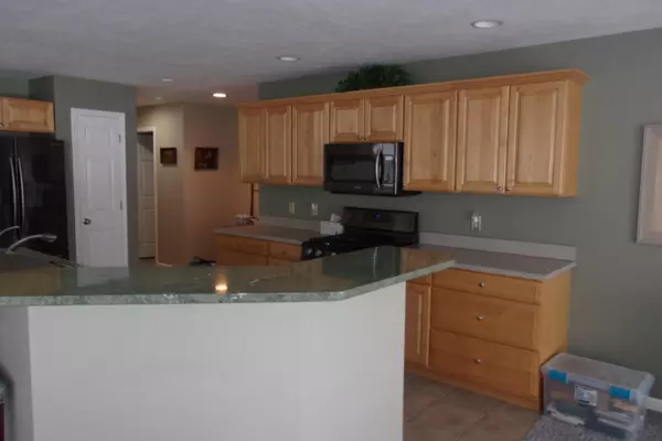 Onekama, MI 49675,6868 N Bluff Court #6