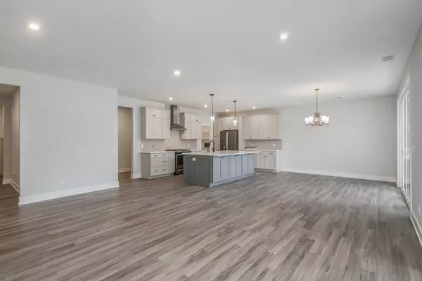 Spring Lake, MI 49456,17396 Baltrusol Drive