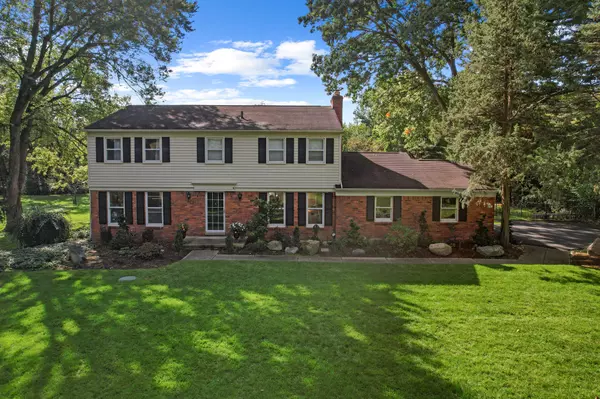 3881 Quarton Road, Bloomfield Hills, MI 48302