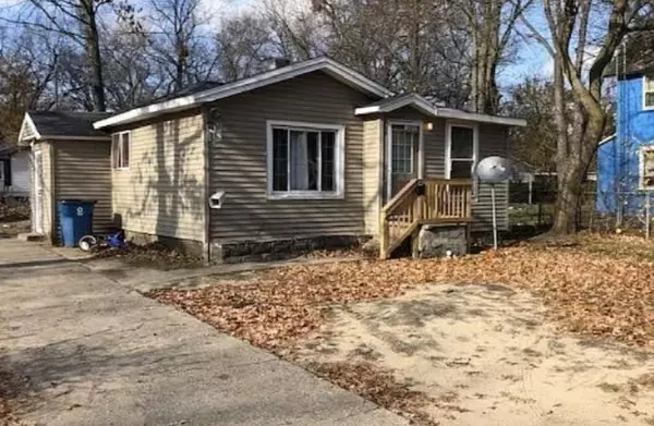 3233 Sanford Street, Muskegon Heights, MI 49444