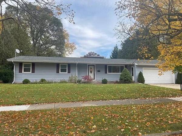 1064 Houseman NE Avenue, Grand Rapids, MI 49503