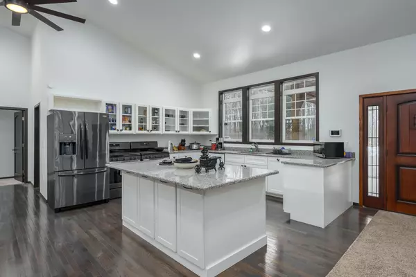 Grand Junction, MI 49056,52705 18th Avenue