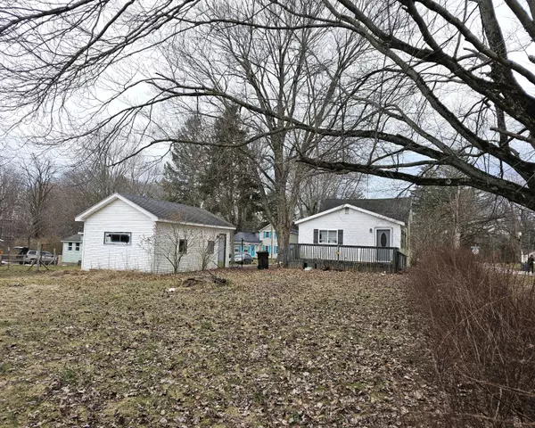 Bangor, MI 49013,119 Alexander