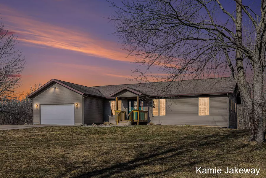 6700 Ashley NE Avenue, Belding, MI 48809