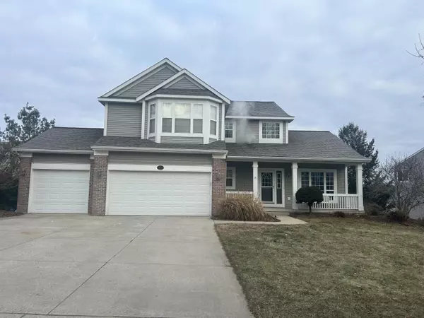 2611 arbor chase NE Drive, Grand Rapids, MI 49525