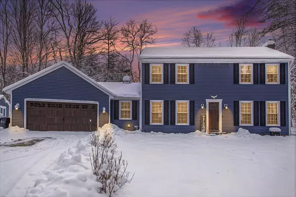 10982 E CD Avenue, Richland, MI 49083