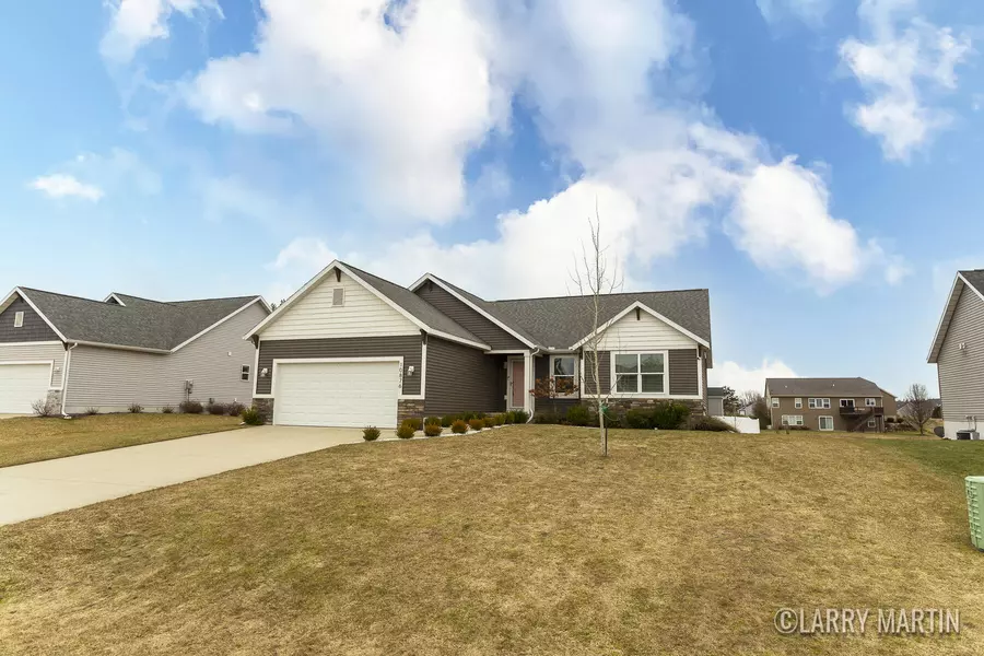 10876 Pine Bow Court #52, West Olive, MI 49460