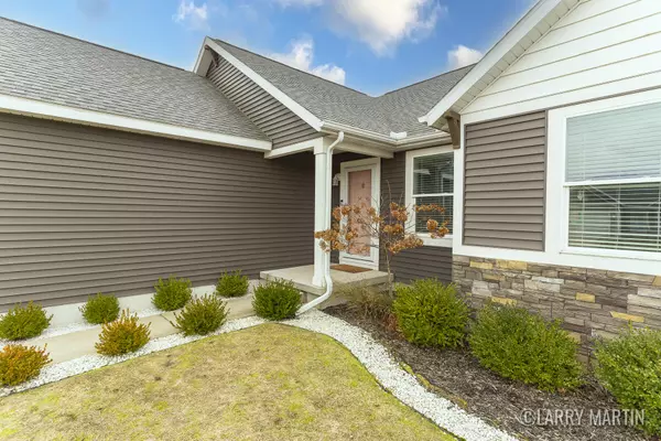 West Olive, MI 49460,10876 Pine Bow Court #52