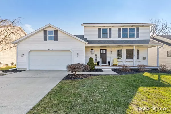 3816 Black Creek Drive, Hudsonville, MI 49426