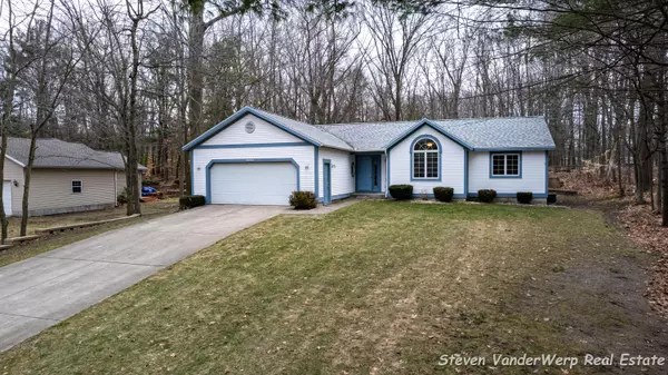 Fruitport, MI 49415,3088 Pleasantwood Drive
