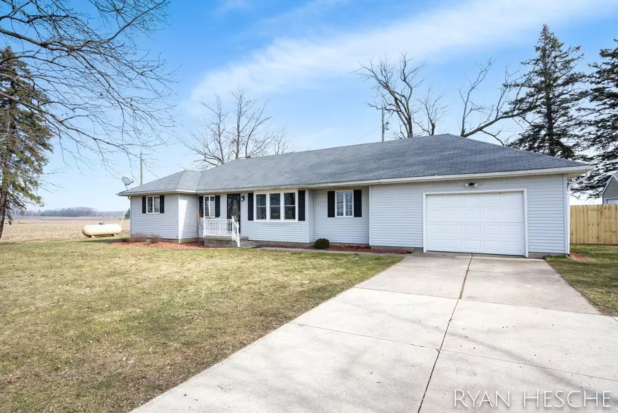 12261 Sunfield Highway, Sunfield, MI 48890