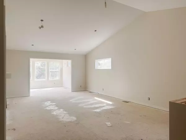 Grand Haven, MI 49417,15124 Kingfisher Way