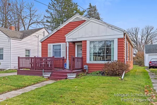 Lansing, MI 48910,1121 Woodbine Avenue