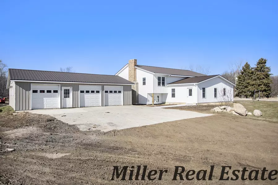 11280 Schreiner Road, Bellevue, MI 49021