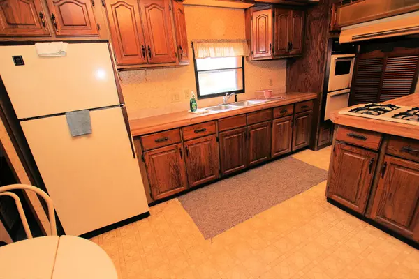 Ravenna, MI 49451,231 S Trent Road