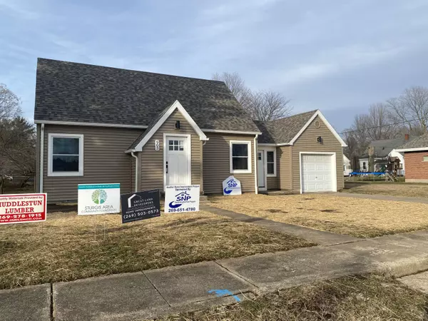 Sturgis, MI 49091,903 Neuman Street