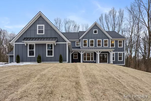 8674 Bentham Court, Rockford, MI 49341