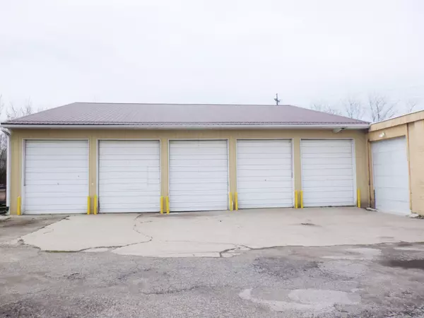 842 Portage Street, Kalamazoo, MI 49001