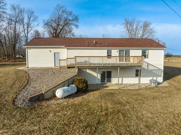 Edwardsburg, MI 49112,27997 Coulter Street