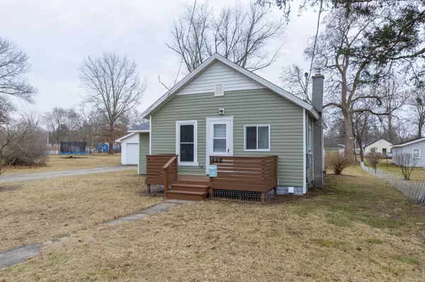 Dowagiac, MI 49047,106 Clyborn Street