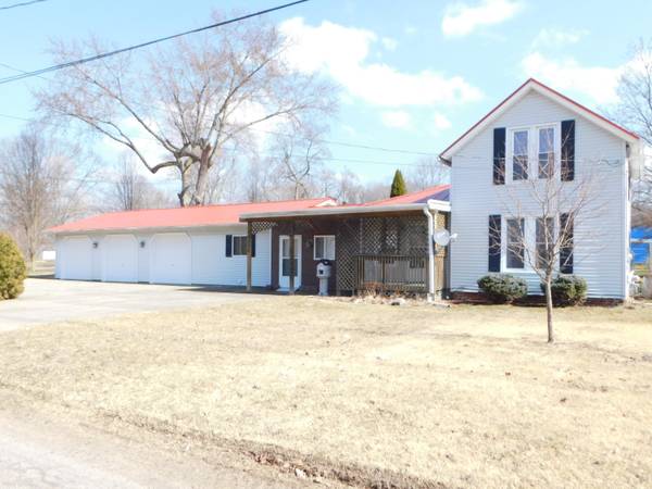 205 Clinton Street, Dowagiac, MI 49047