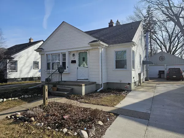 59 Canfield Drive, Mount Clemens, MI 48043